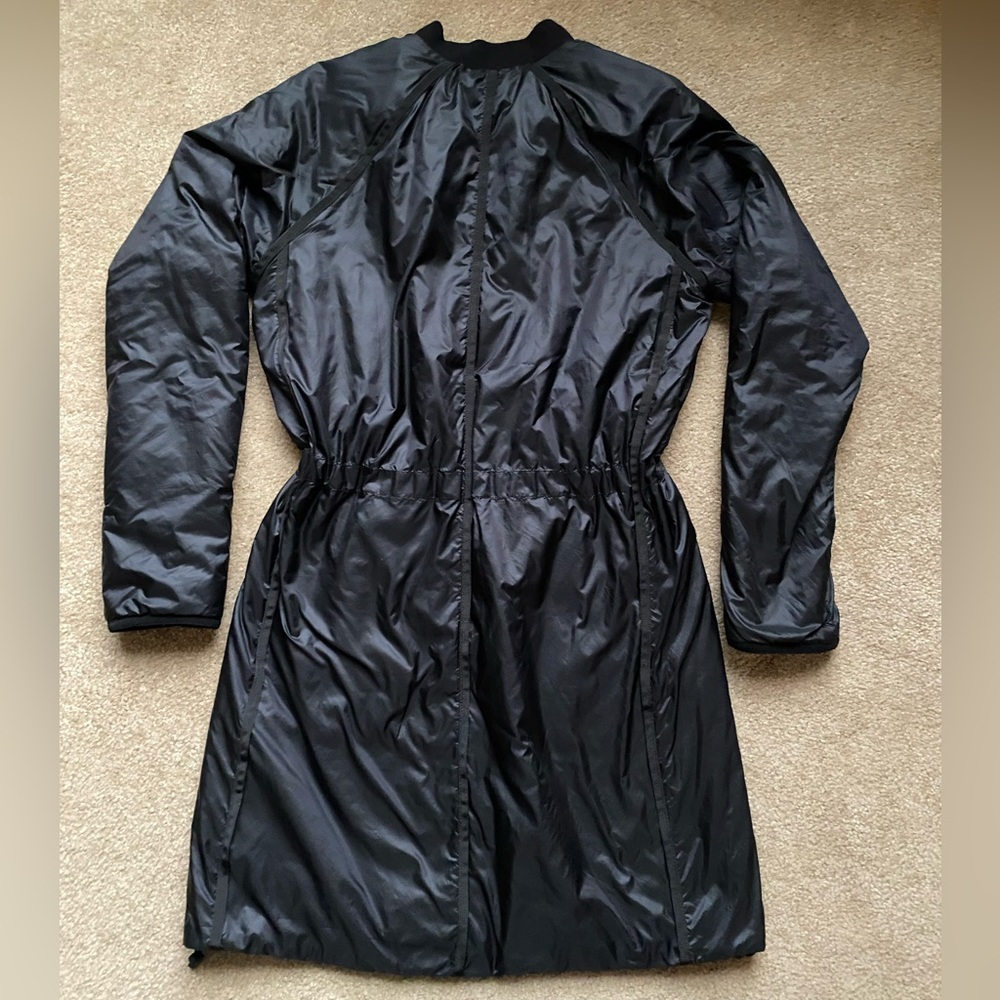 Athleta Black Summit Primaloft Jacket Packable At… - image 3